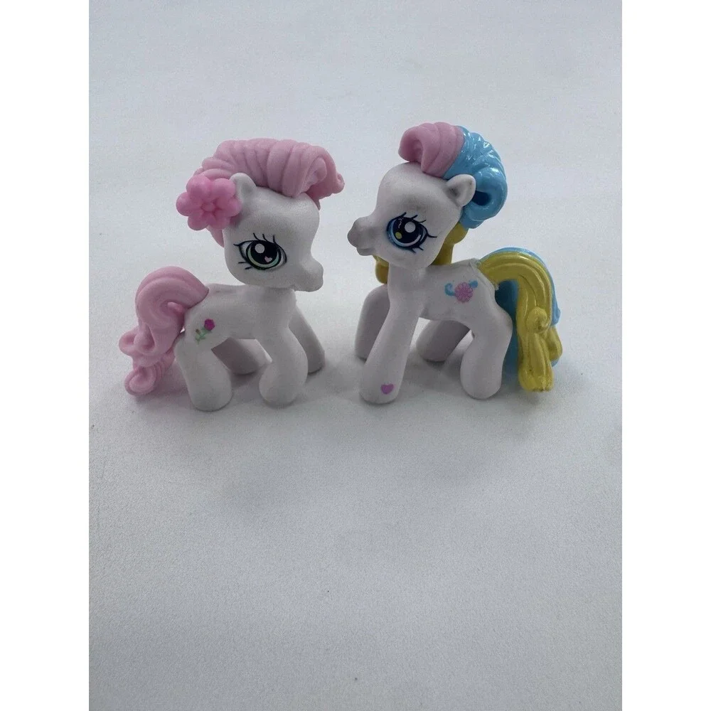 MY LITTLE PONY PONYVILLE Mini Figures G3 Bay Breeze and Blossomfourth 2006